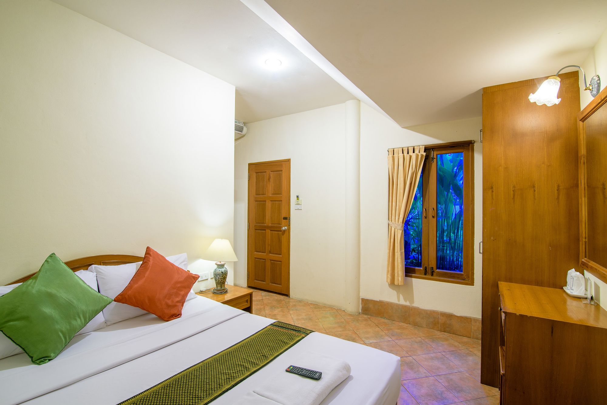 Baan Khachathong Hua Hin