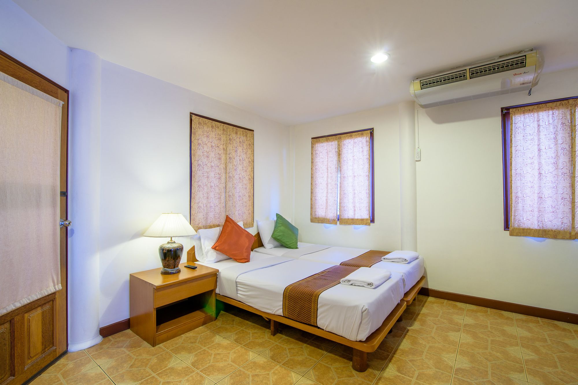 Baan Khachathong Hua Hin