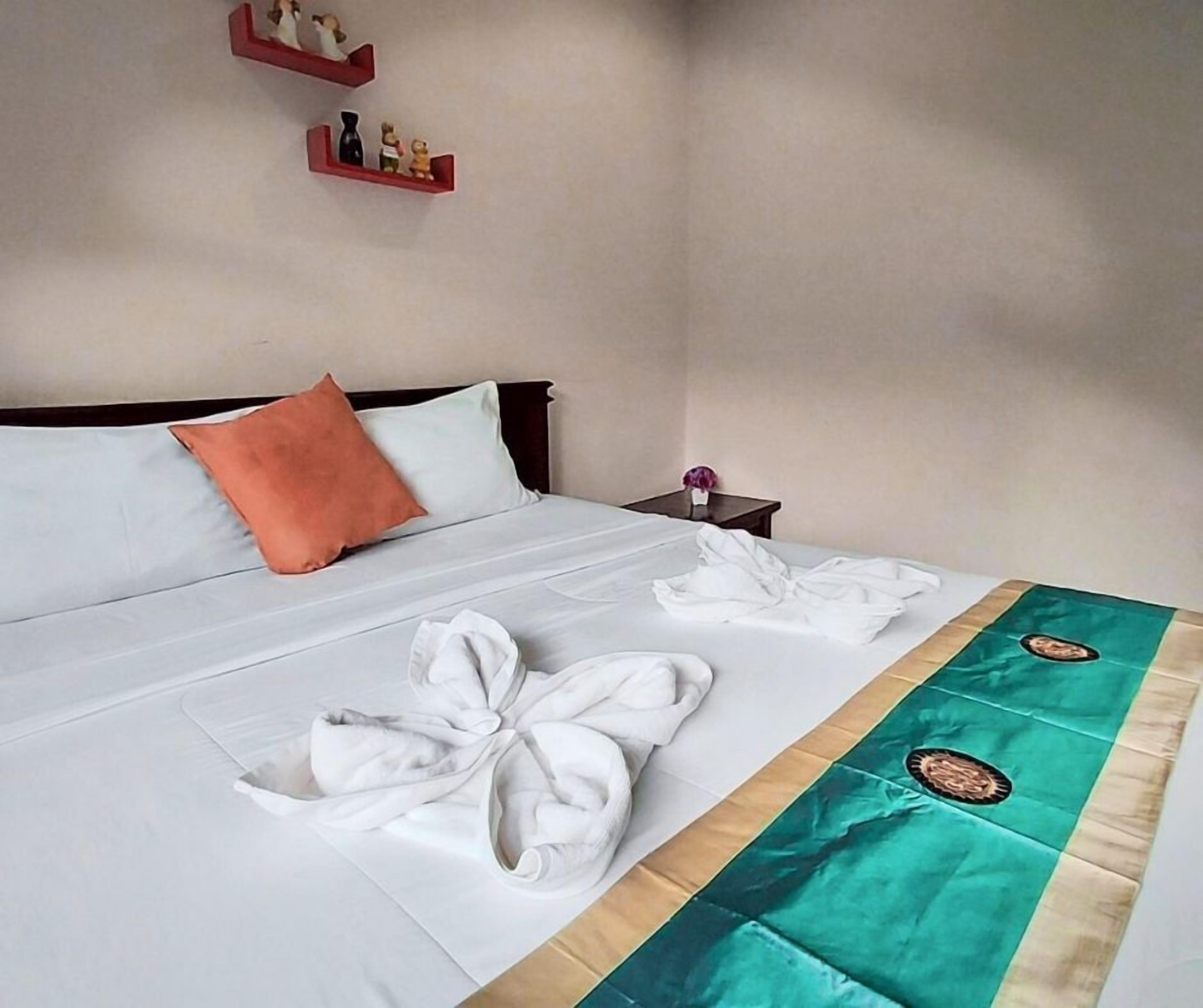 Baan Loksouylokchay