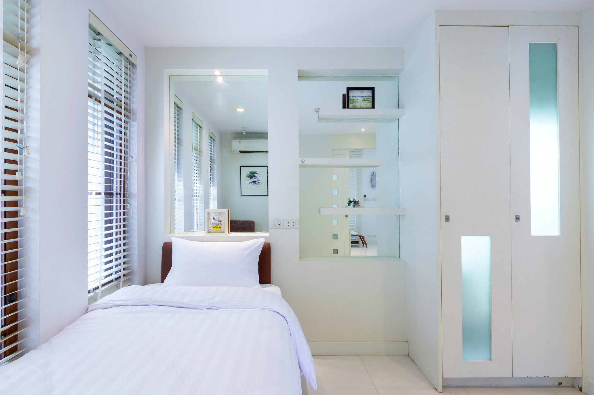 Baan LonSai Beachfront Condominium