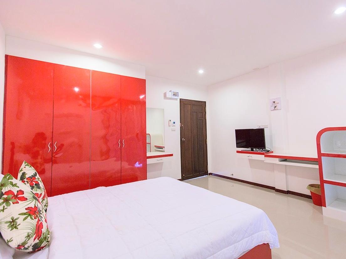 Baan Nam Poon Resort