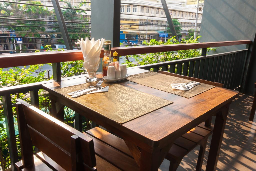 Baan Nilrath