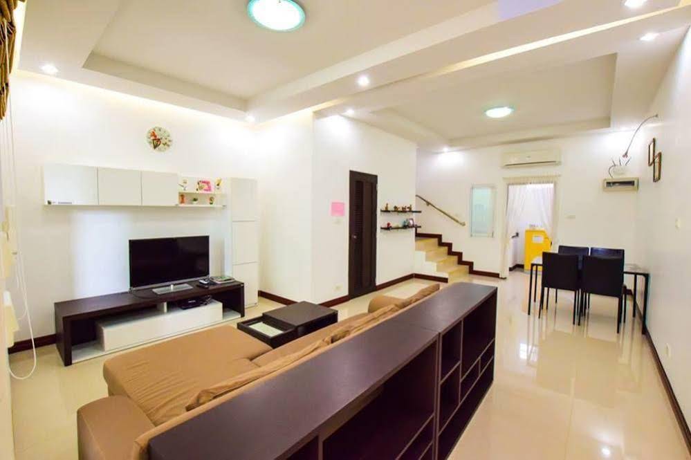 OYO 242 Baan Noppadol Hua Hin Resort