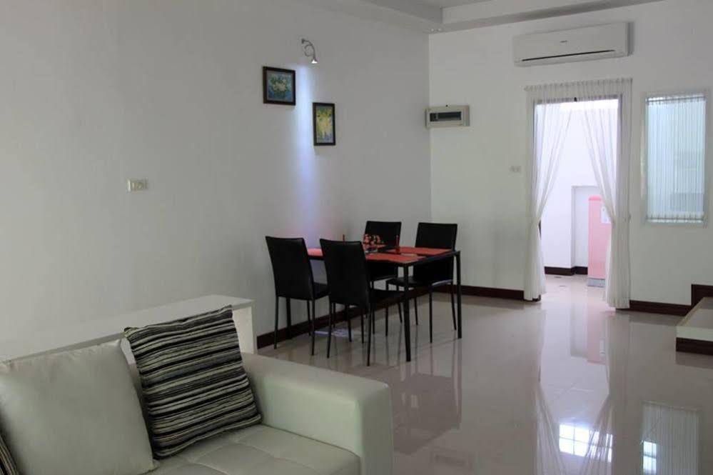 OYO 242 Baan Noppadol Hua Hin Resort