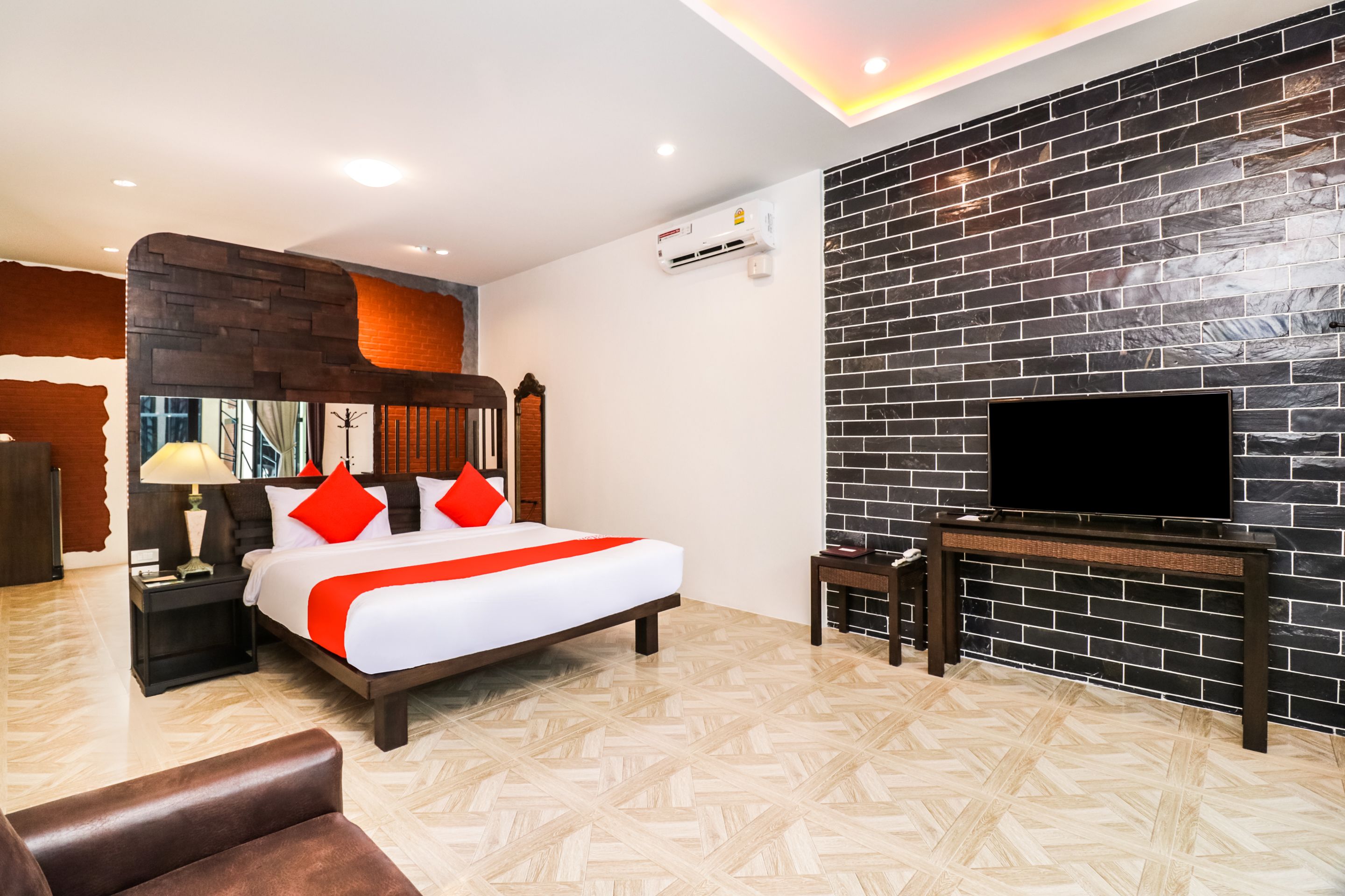 Baan Noppadol Hua Hin Loft Resort