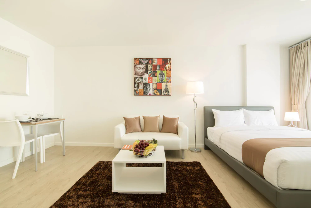 Baan Peang Ploen by First Choice Suites