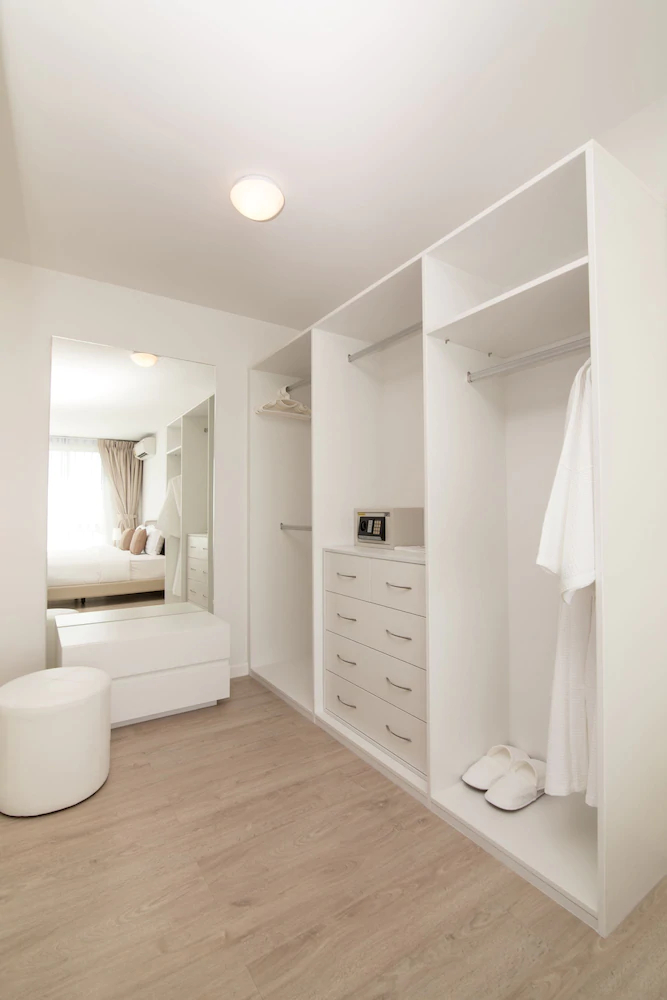 Baan Peang Ploen by First Choice Suites