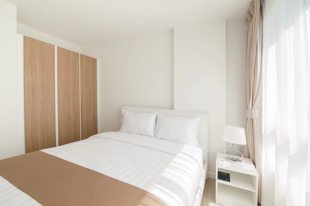 Baan Peang Ploen by First Choice Suites