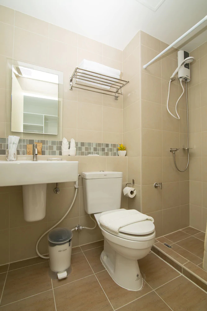 Baan Peang Ploen by First Choice Suites