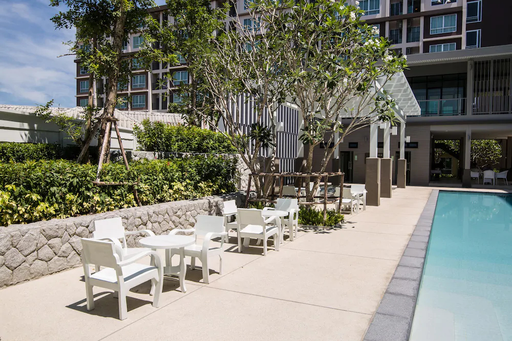 Baan Peang Ploen by First Choice Suites