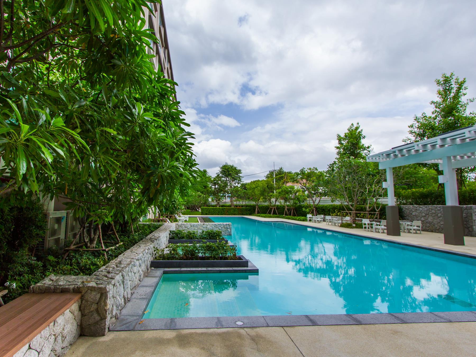 Baan Peang Ploen by Stone Head Hua Hin