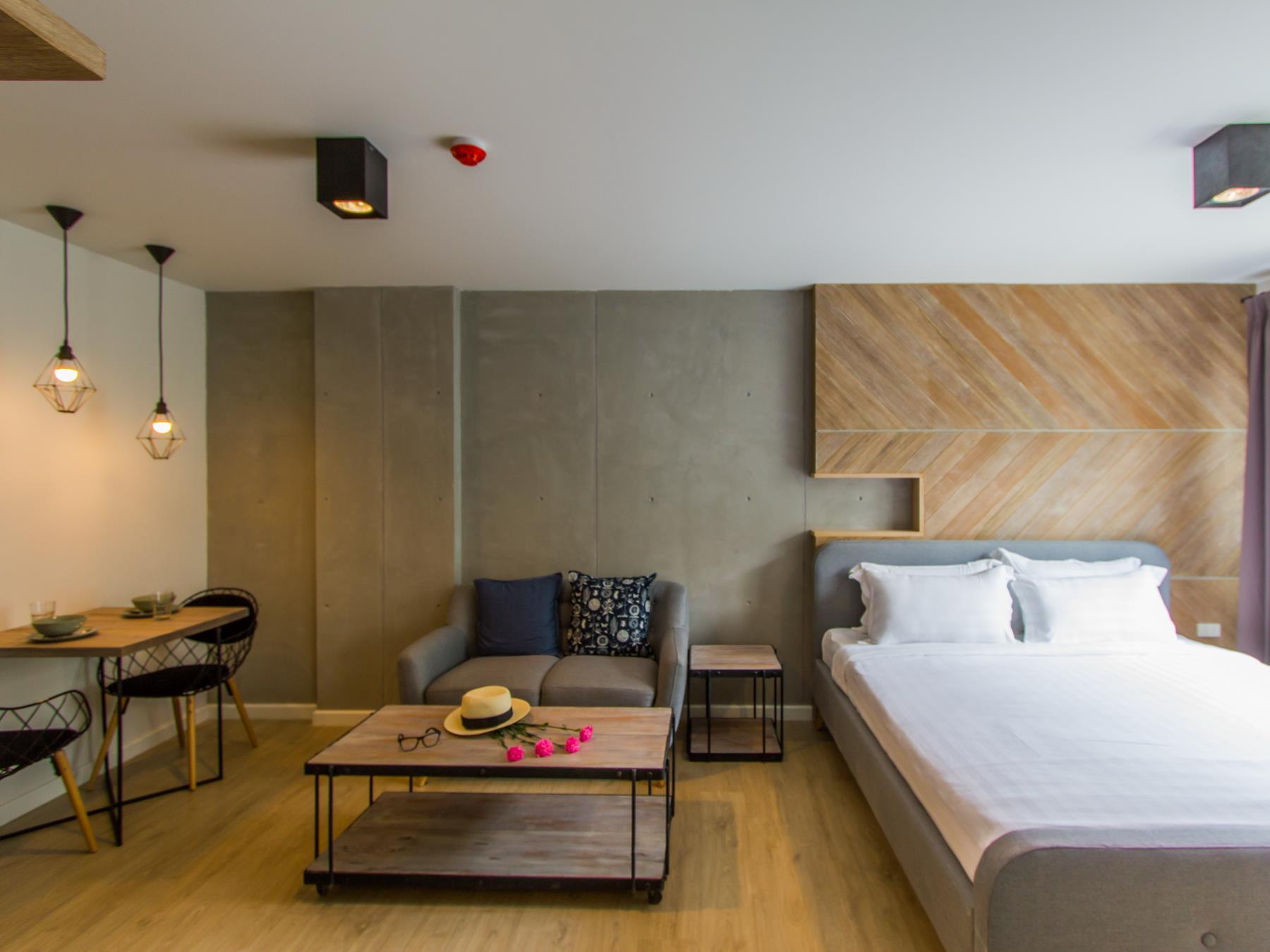Baan Peang Ploen by Stone Head Hua Hin