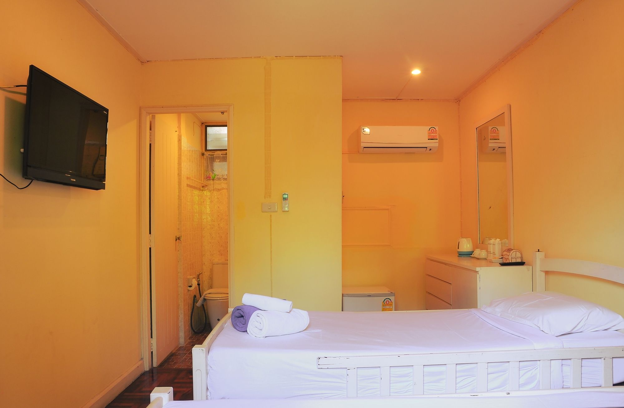 Baan Rajdamnern Hua Hin