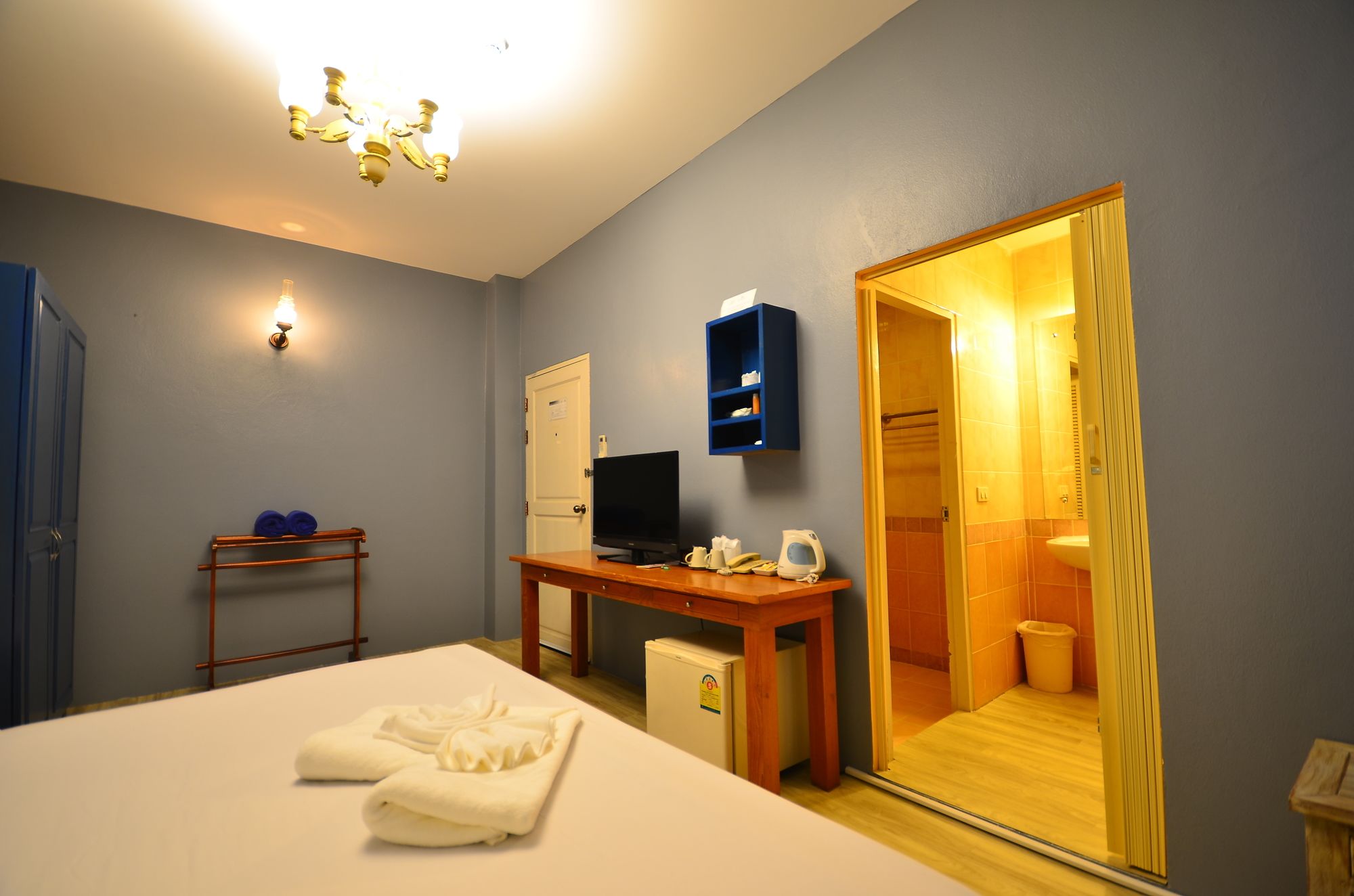 Baan Rajdamnern Hua Hin