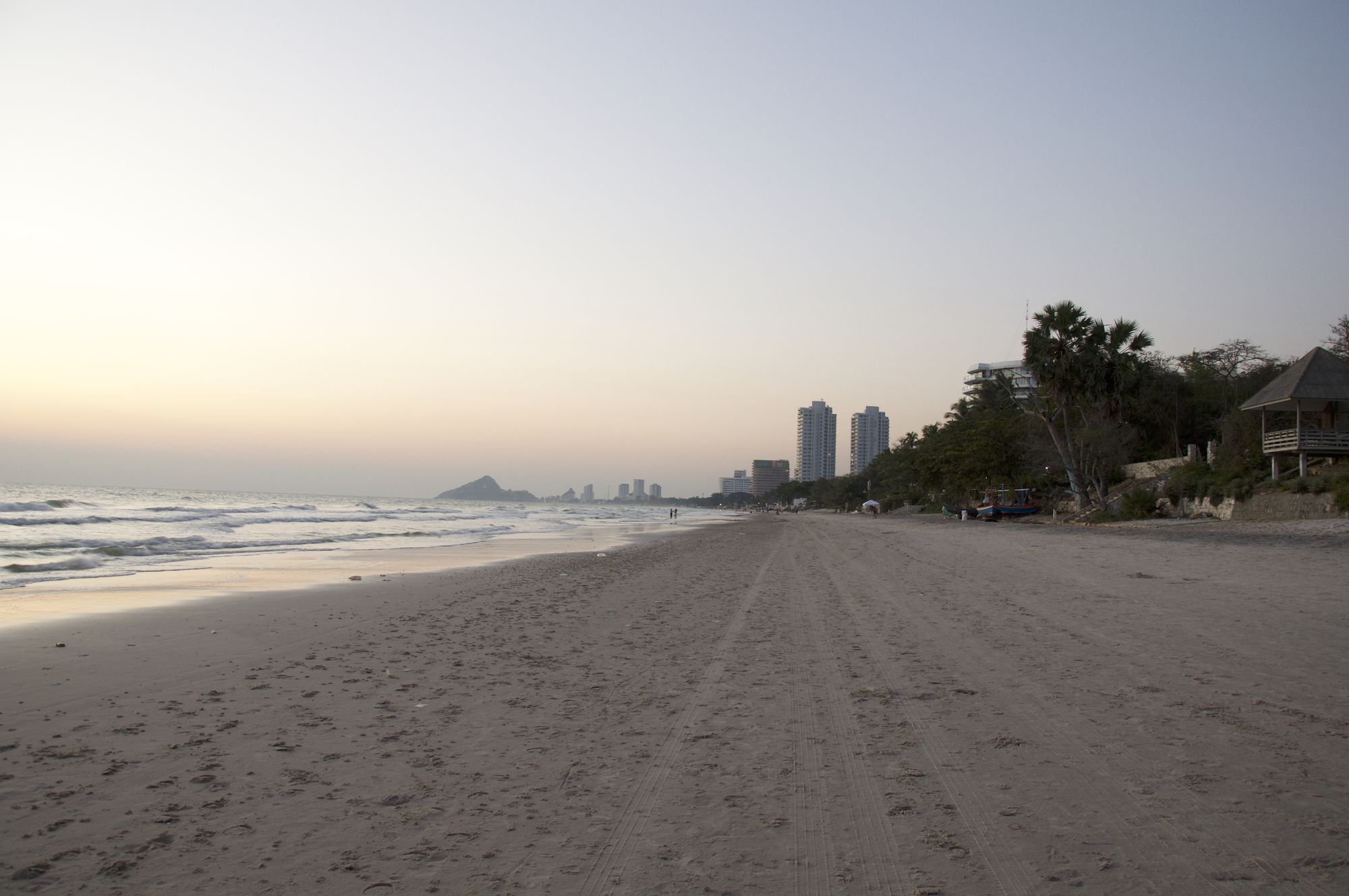 Baan Rajdamnern Hua Hin