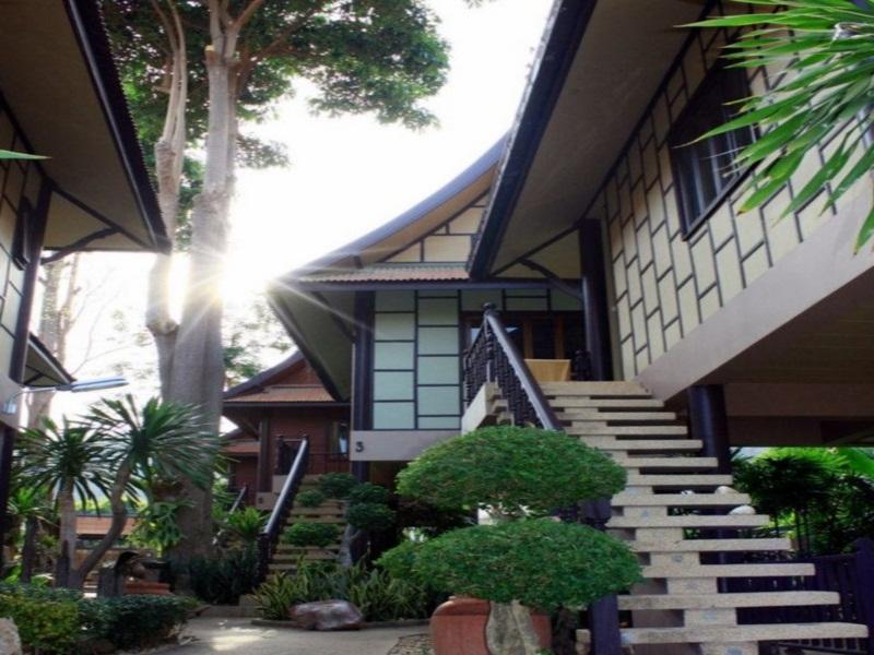 Baan Salathai Huahin