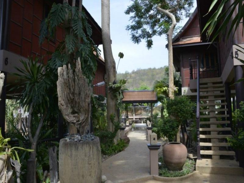 Baan Salathai Huahin
