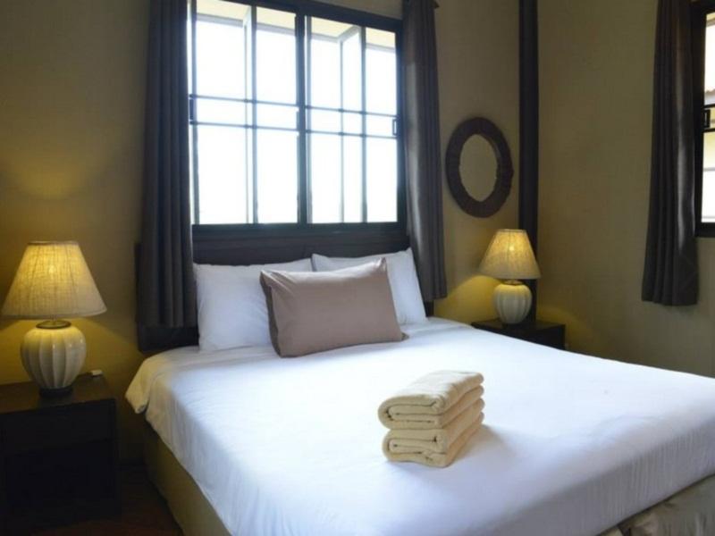 Baan Salathai Huahin