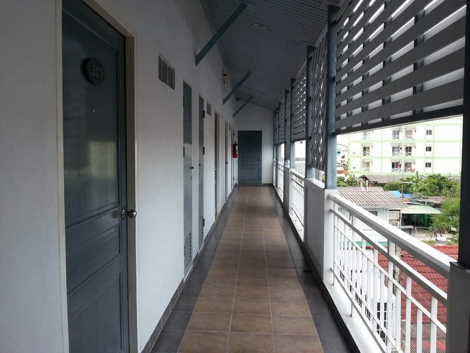 Baan Suksiri Hotel