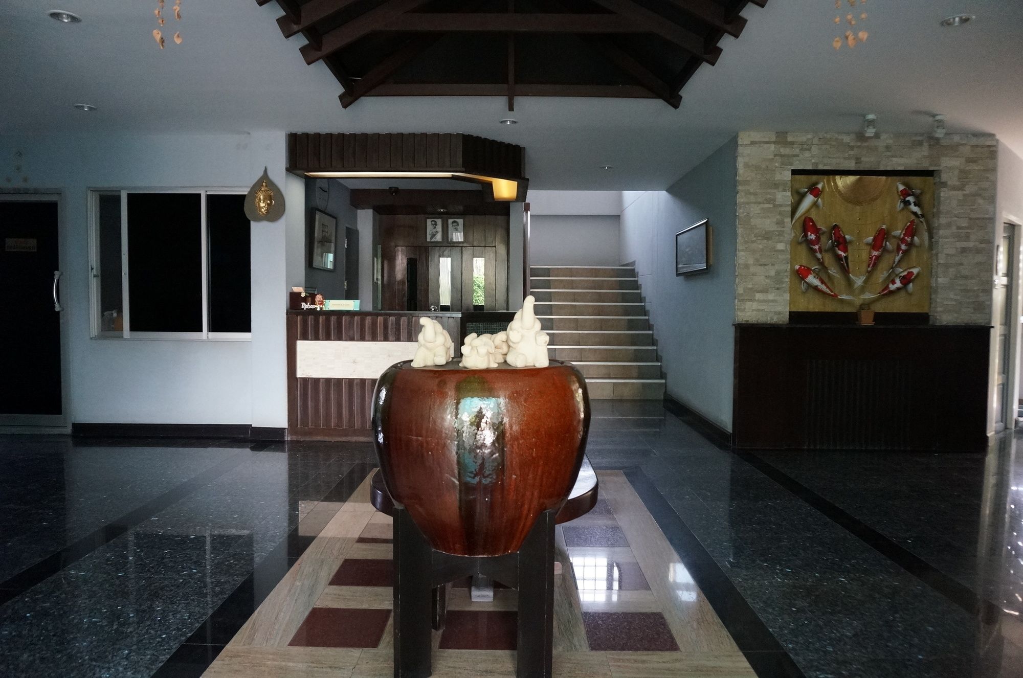 Baan Suksiri Hotel