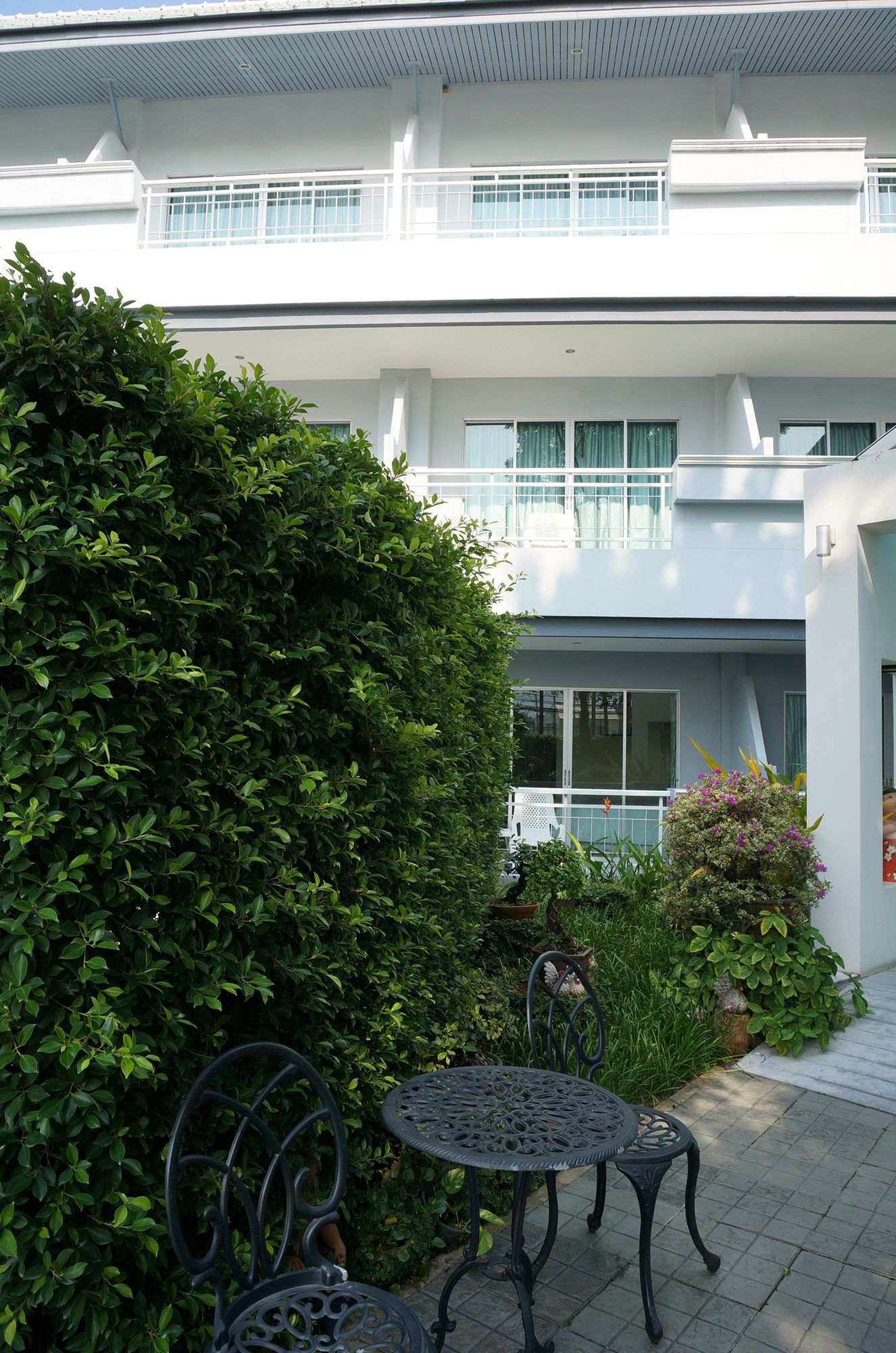 Baan Suksiri Hotel