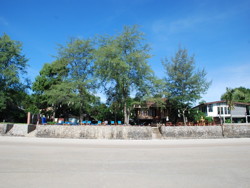Baan Talay Dao