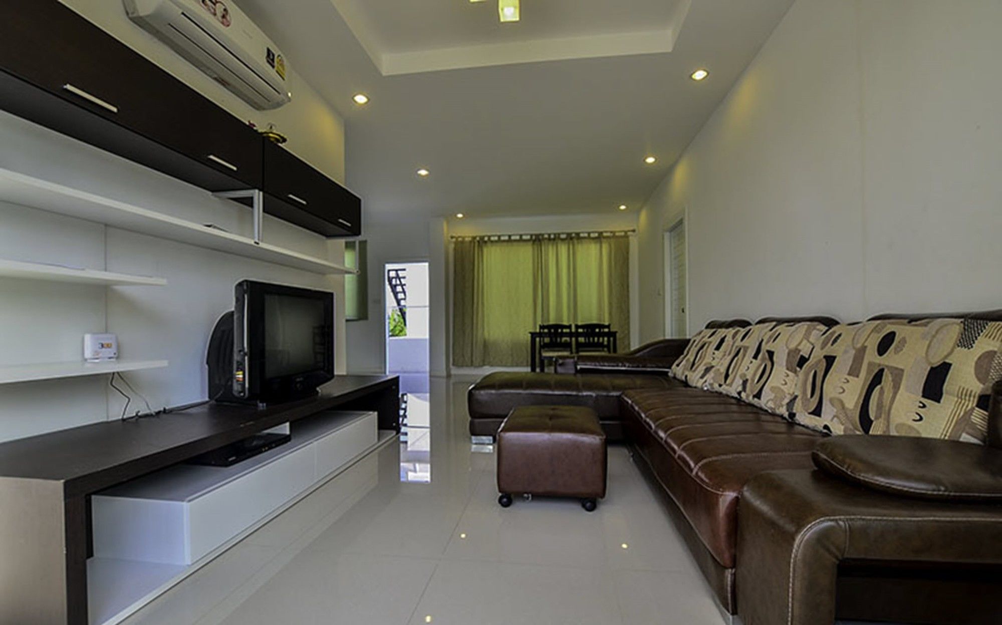 Baan Taradon