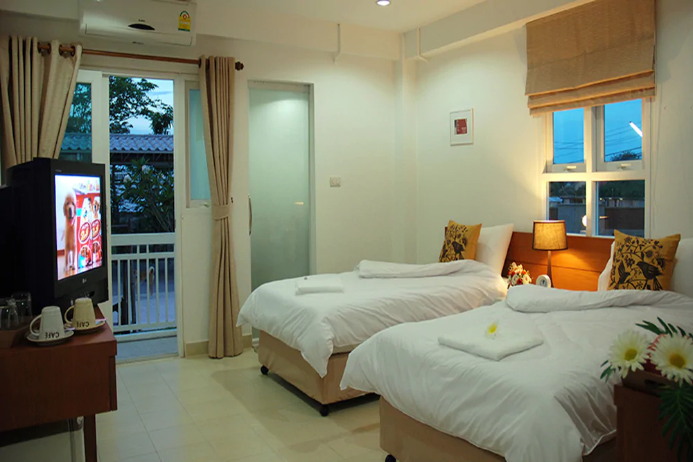 Baan Ton Mai Apartment