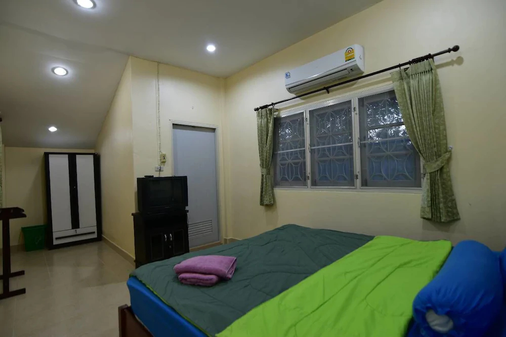 Ban Lomyen Huahin