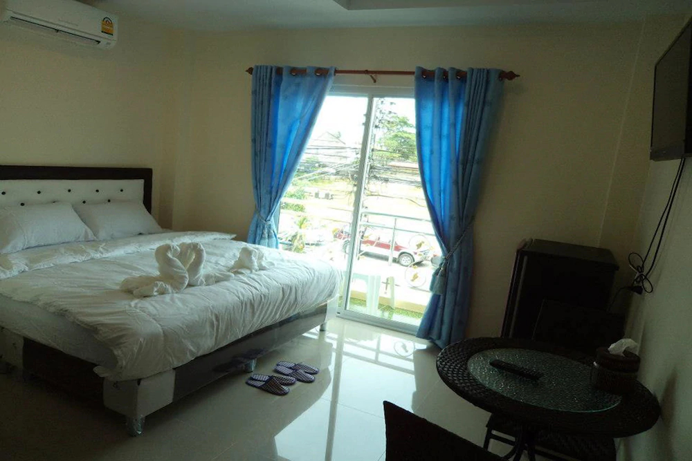 Bann Lom Le Guest House