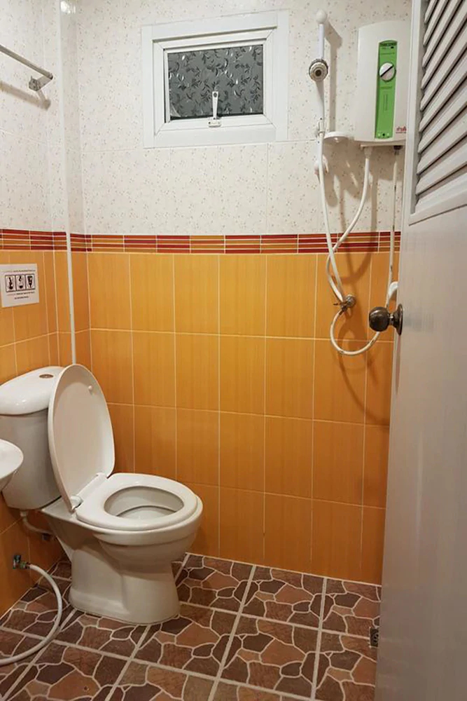 Bann Lom Le Guest House