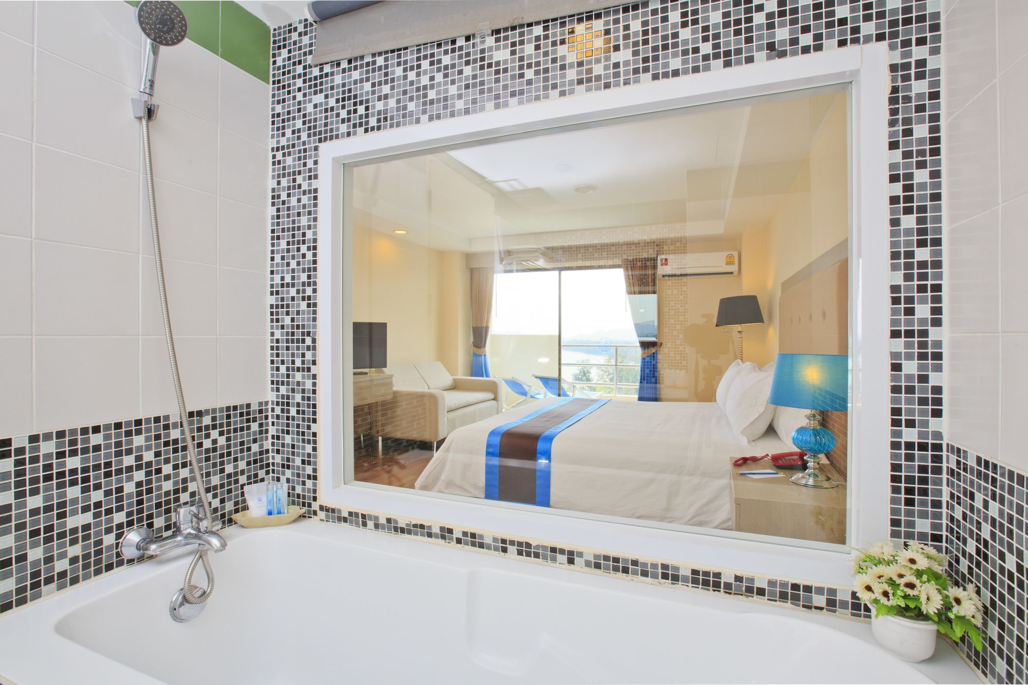Blue Wave Hotel Hua Hin