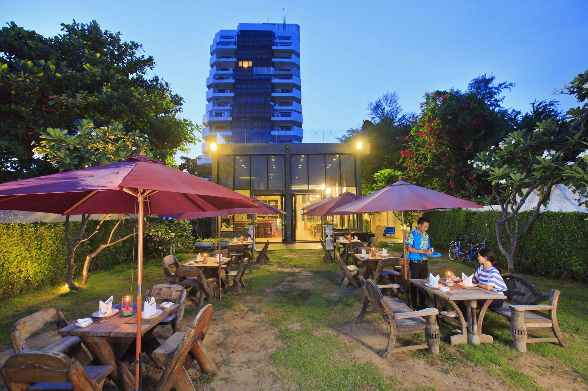 Blue Wave Hotel Hua Hin