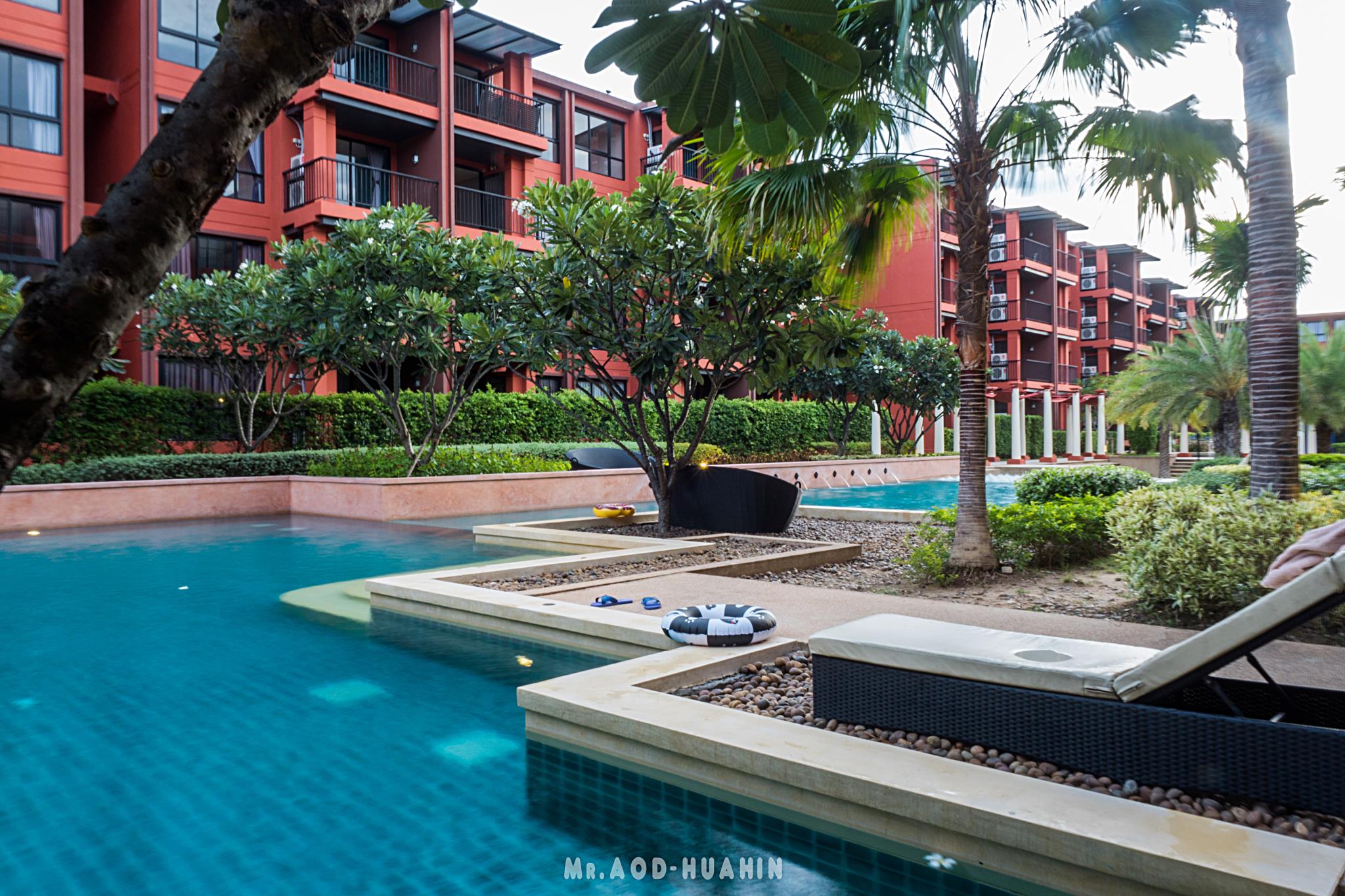 Bluroc Huahin Condo By Pat
