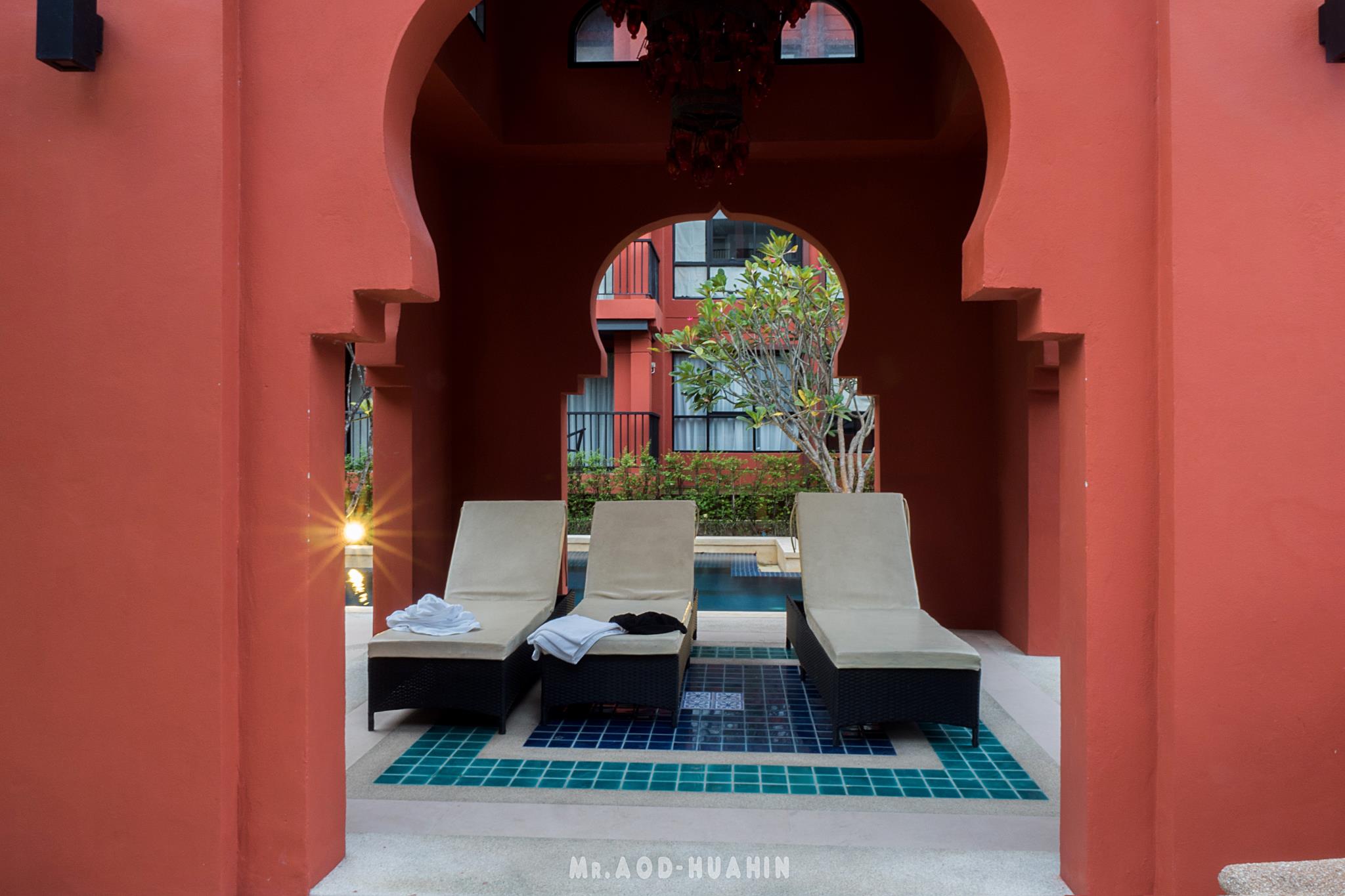 Bluroc Huahin Condo By Pat