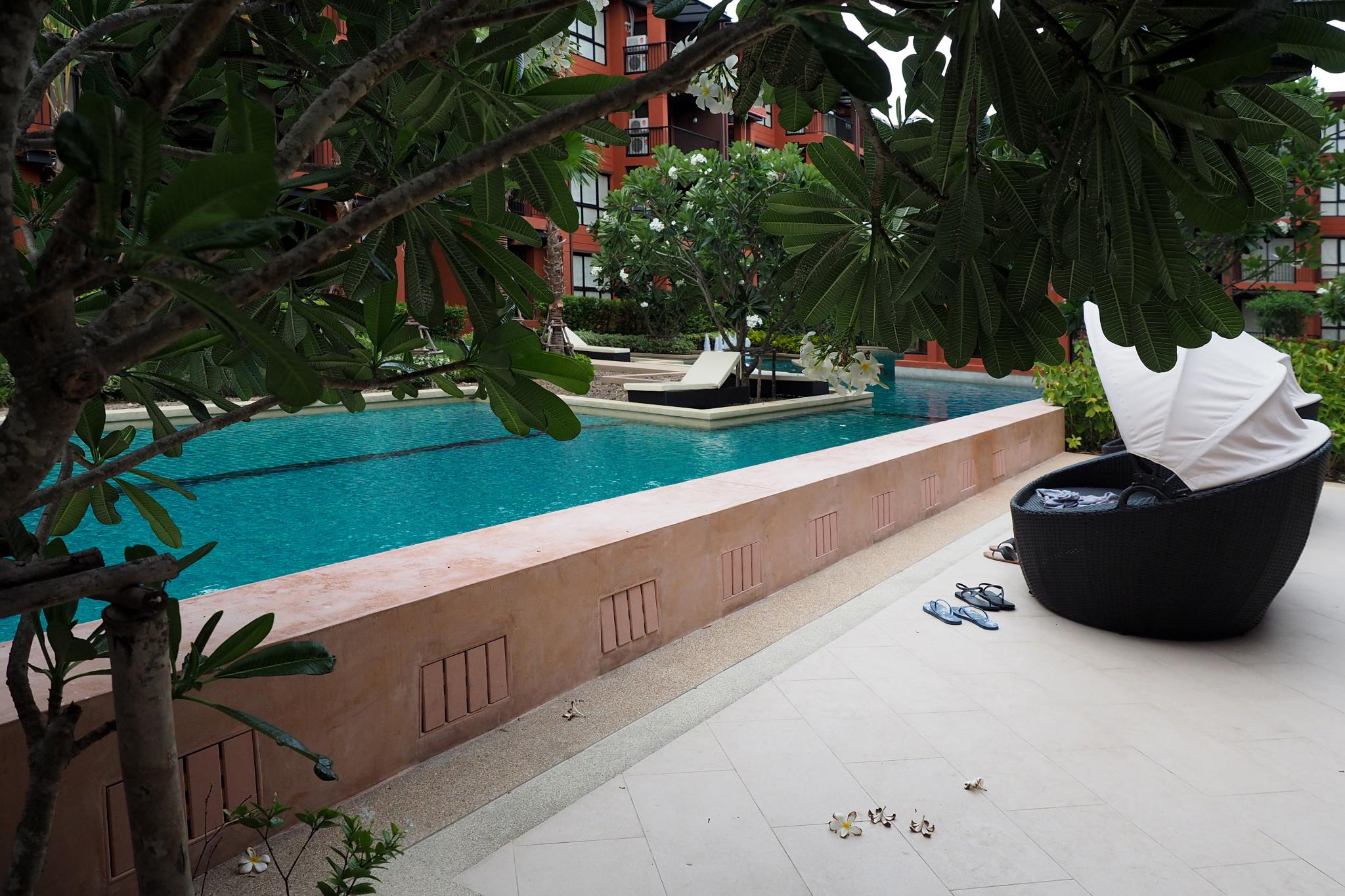 Bluroc Huahin Condo By Pat