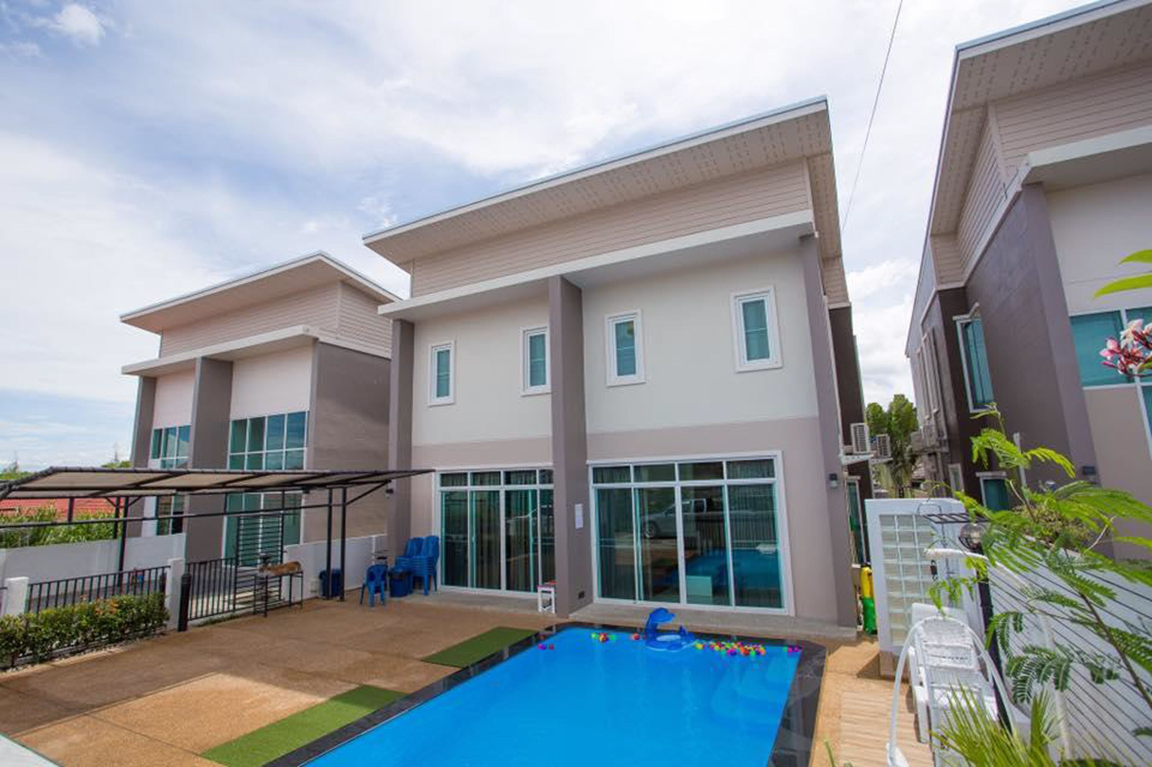 Club 51 Hua Hin Pool Villa