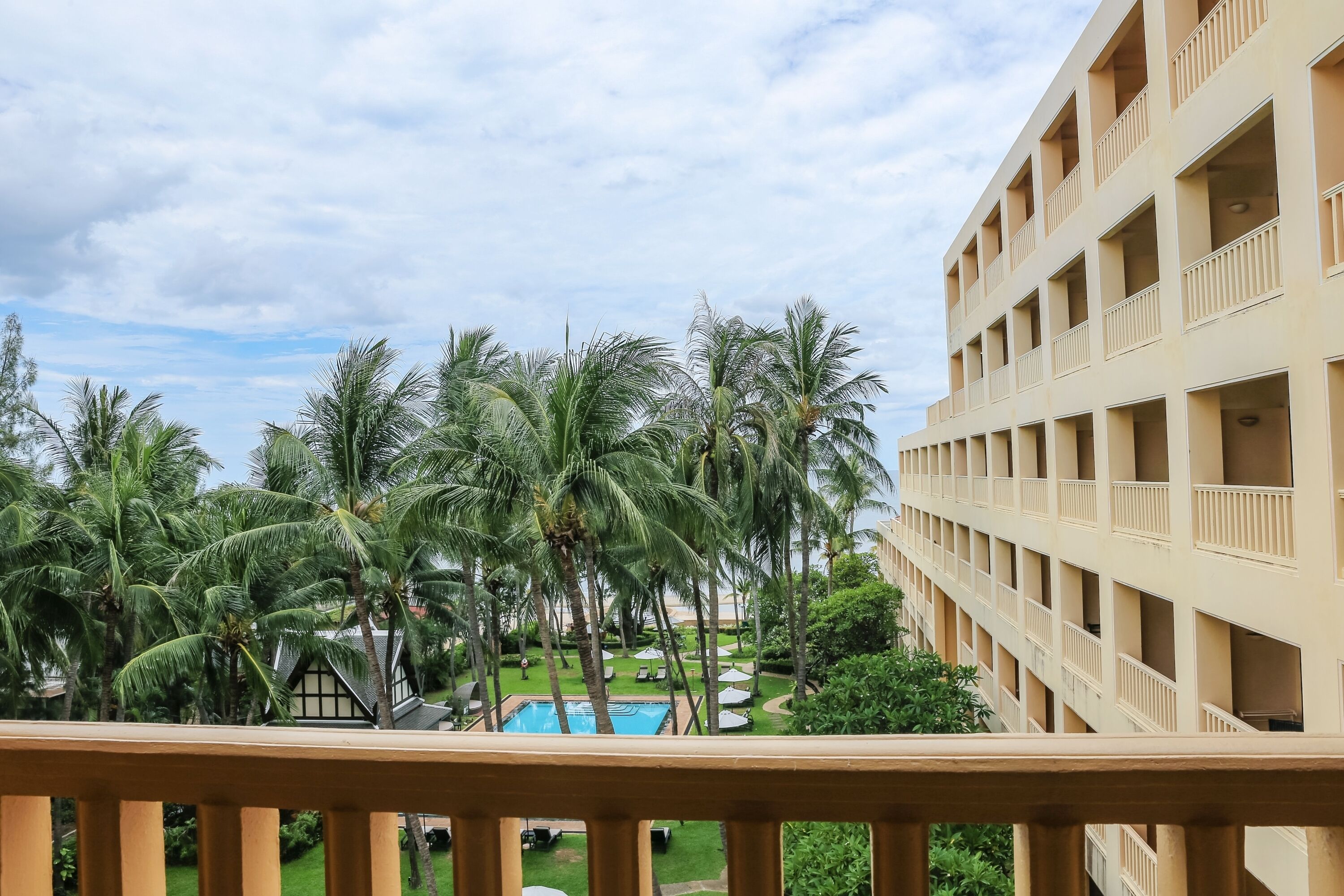 Dusit Thani Hua Hin