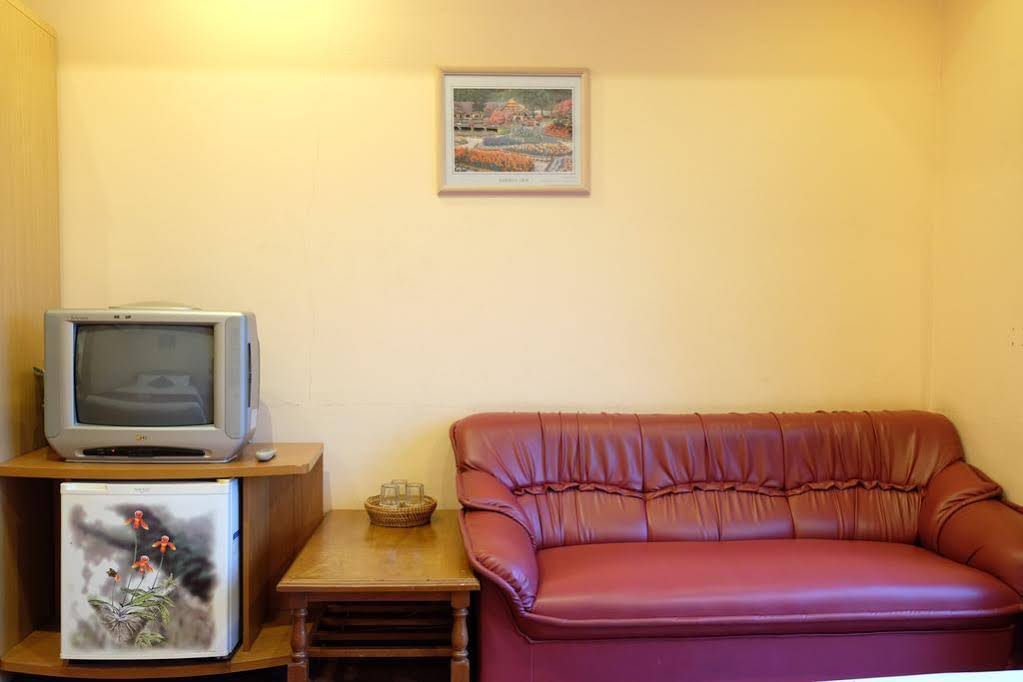 Euro Bakery Guesthouse