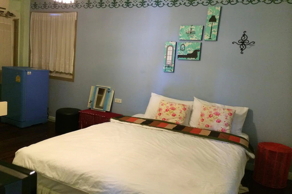 Feel@Home Boutique Hotel