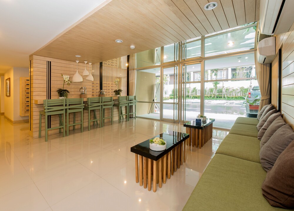 First Choice Suites