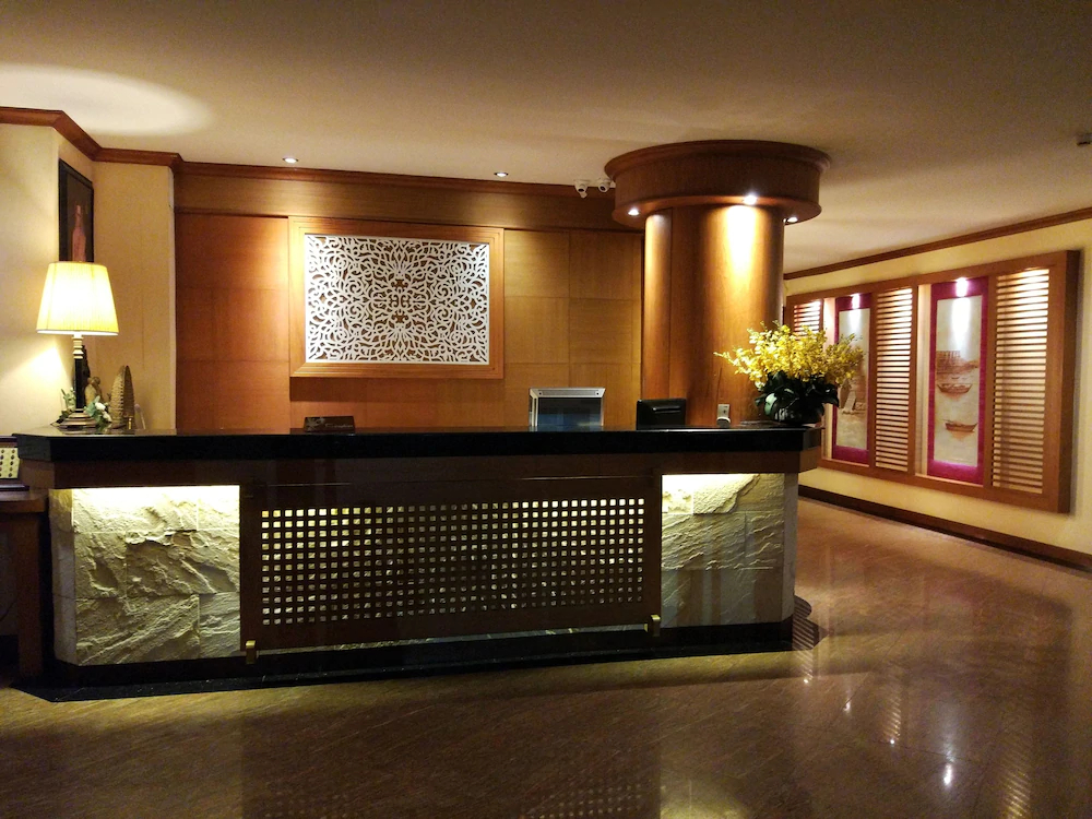Fresh Inn Hotel
