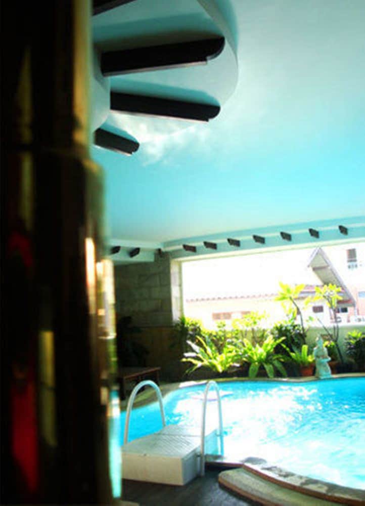 Fresh Inn Hotel