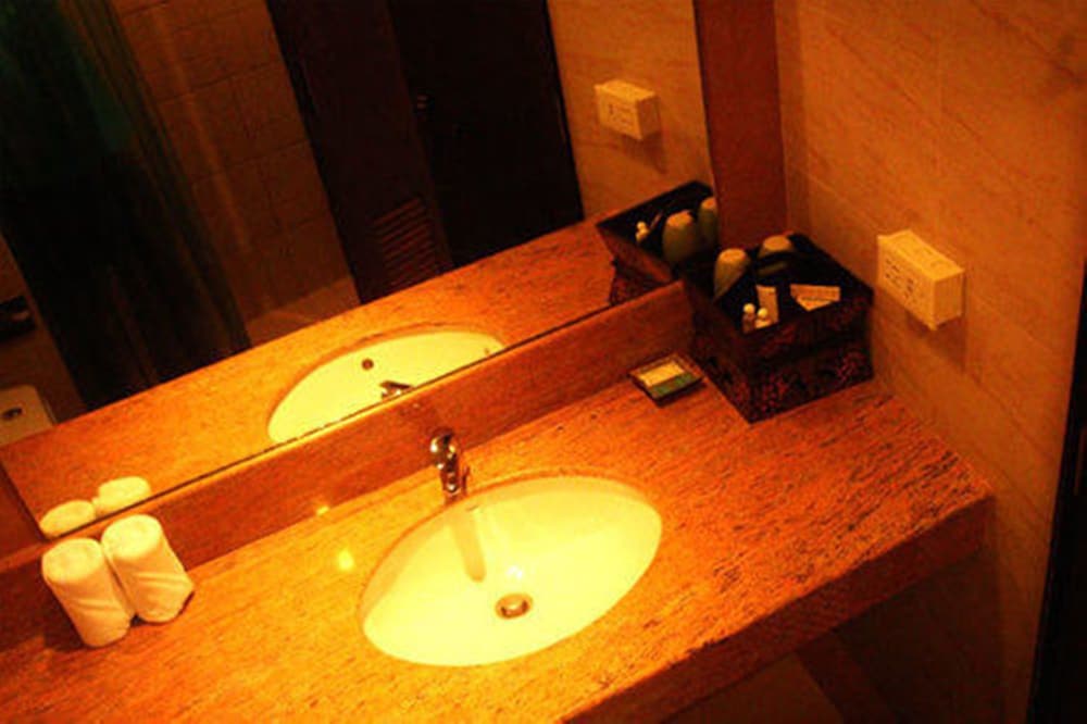 Fresh Inn Hotel