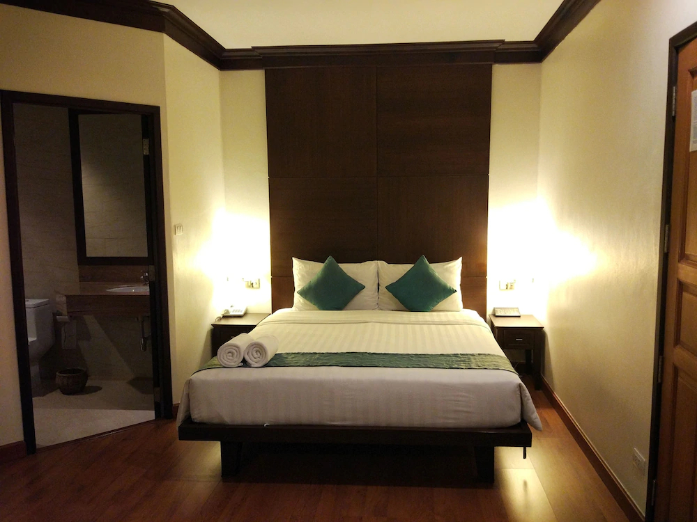 Fresh Inn Hotel