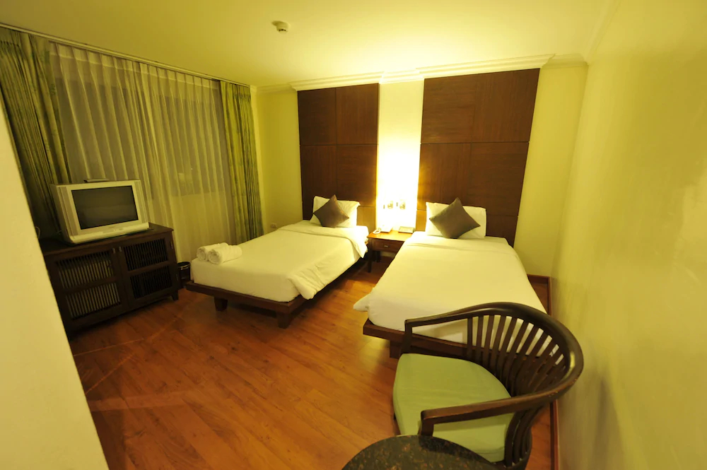 Fresh Inn Hotel