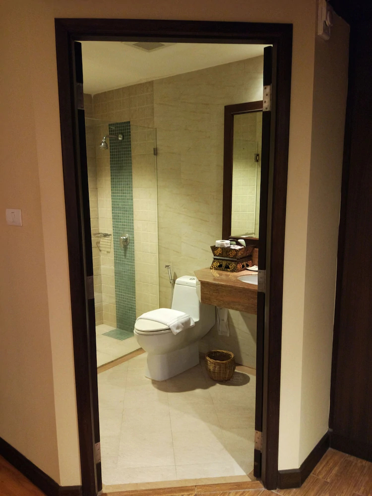 Fresh Inn Hotel