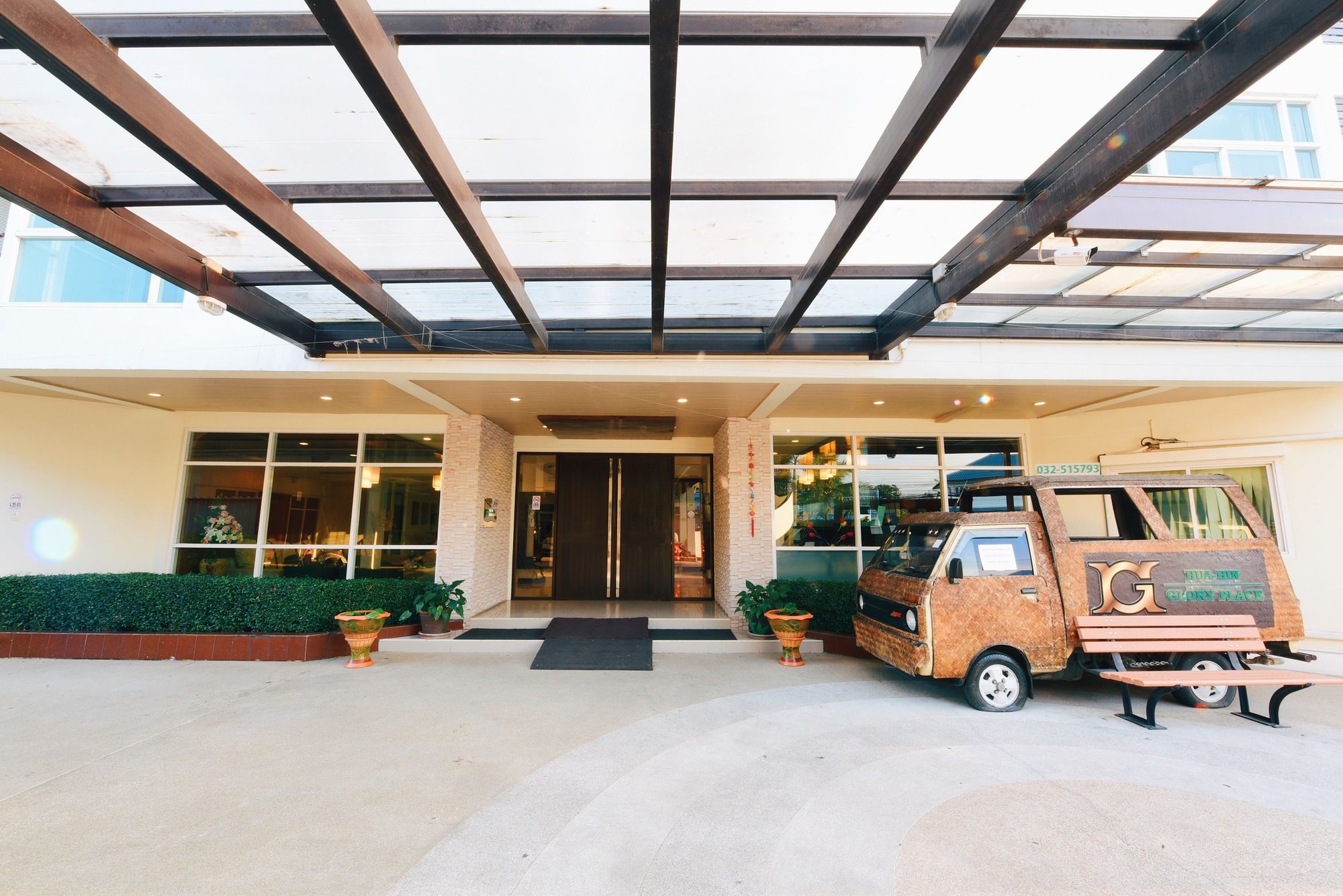 Glory Place Hua Hin Hotel