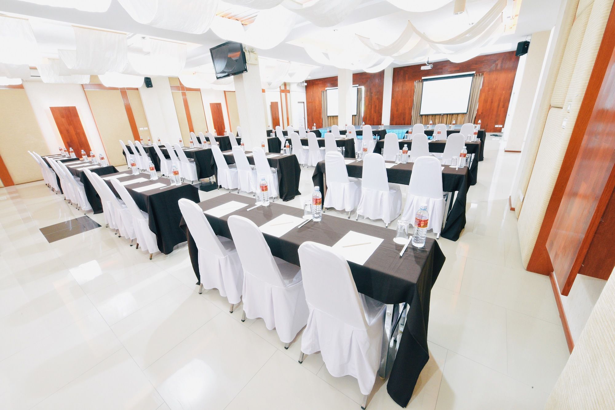 Glory Place Hua Hin Hotel