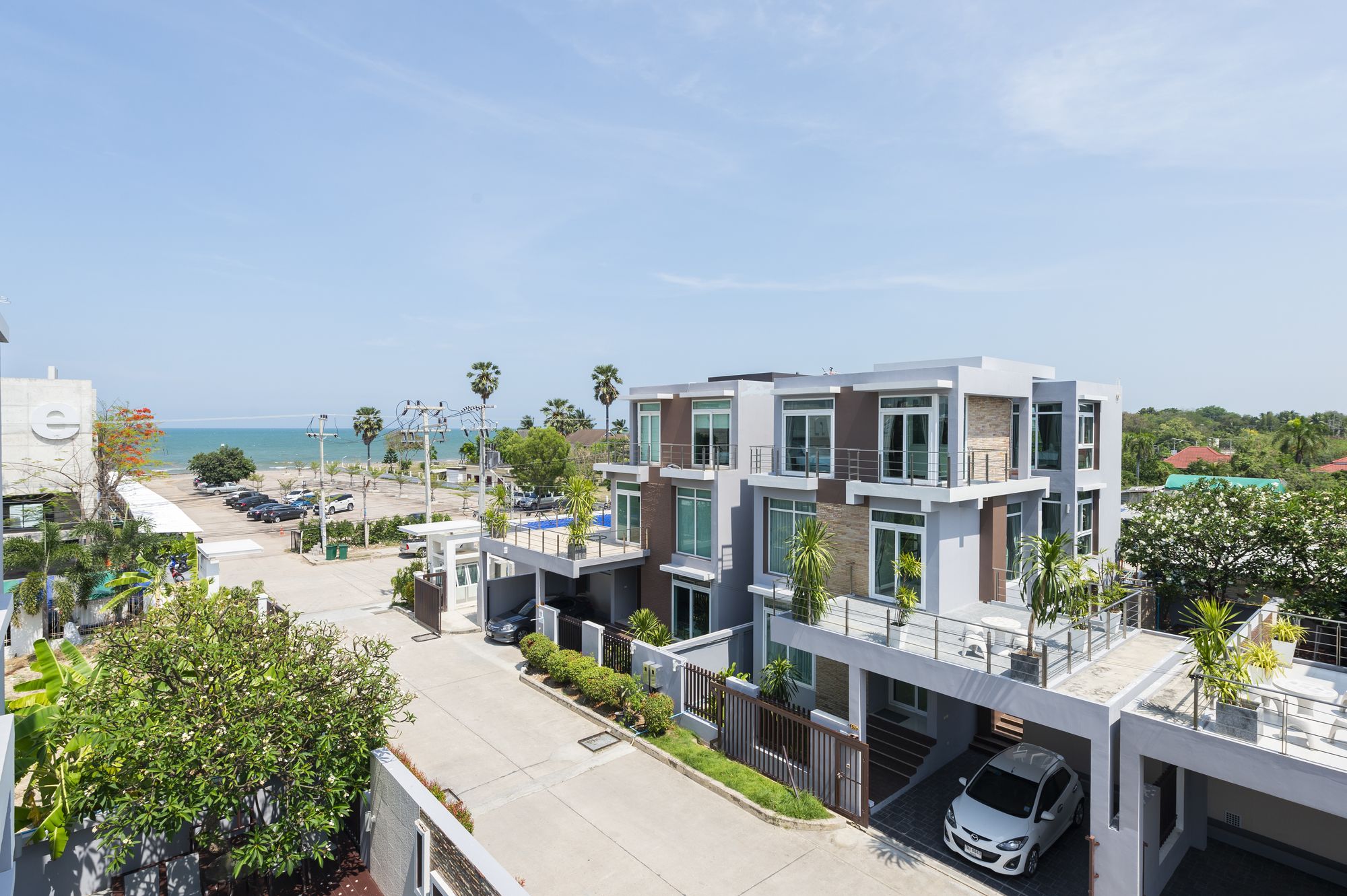 Golden Sea Pool Villa Hua Hin